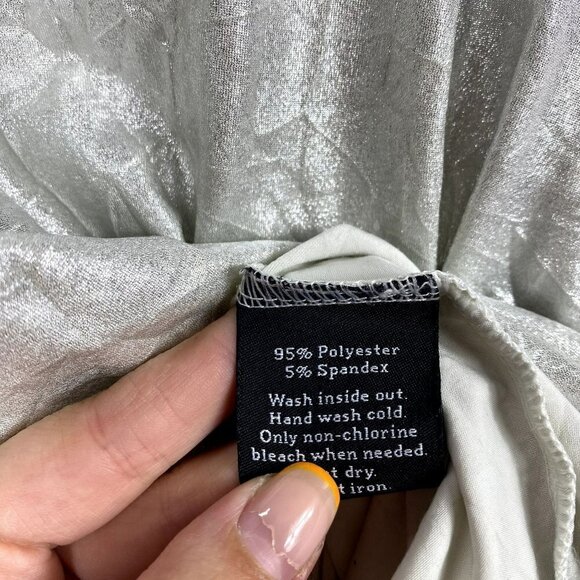 Rock‎ and Republic Rockstar Silver Tank Top Metallic Stretchy Shirt Size XS - Picture 9 of 10